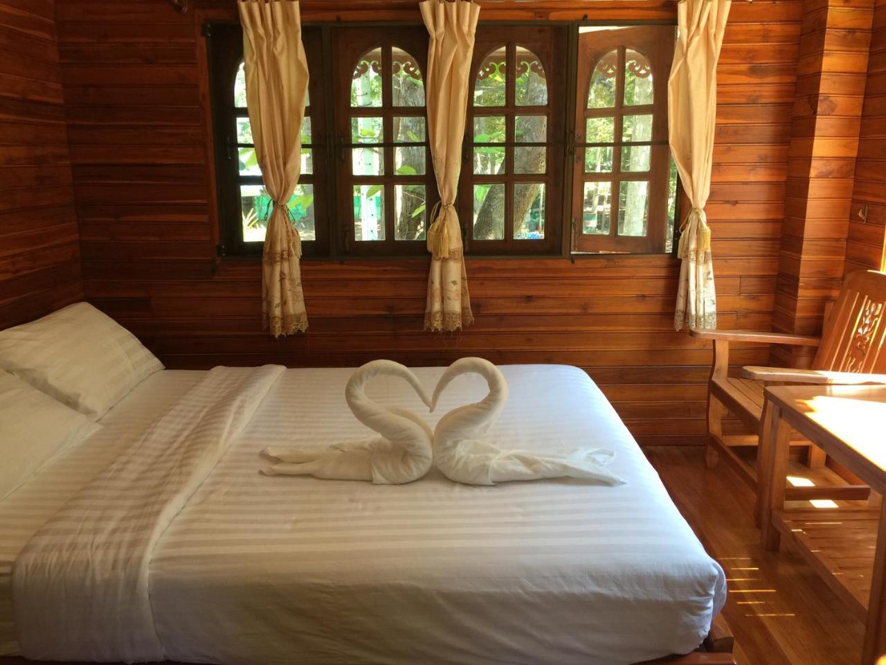 Phuphiangkhiangfah Resort Nan Buitenkant foto